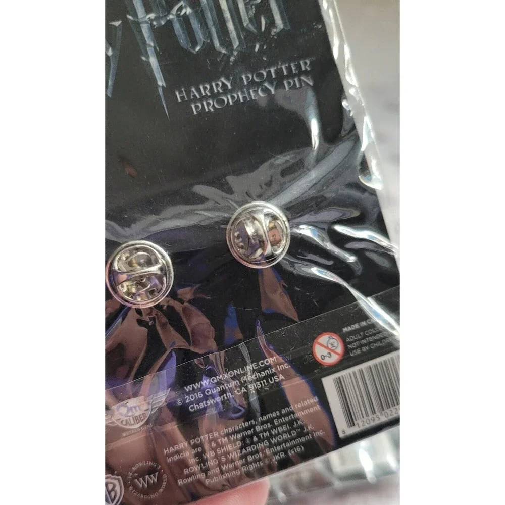 Harry Potter Prophecy Pin & Bow Truckle Lapel Pin Warner‎ Bros NEW!